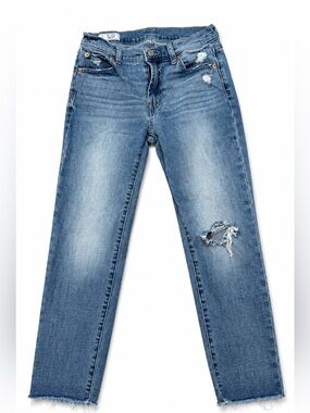 Women’s GAP Girlfriend Mid Rise straight leg Light Blue Distressed Jeans 24/00